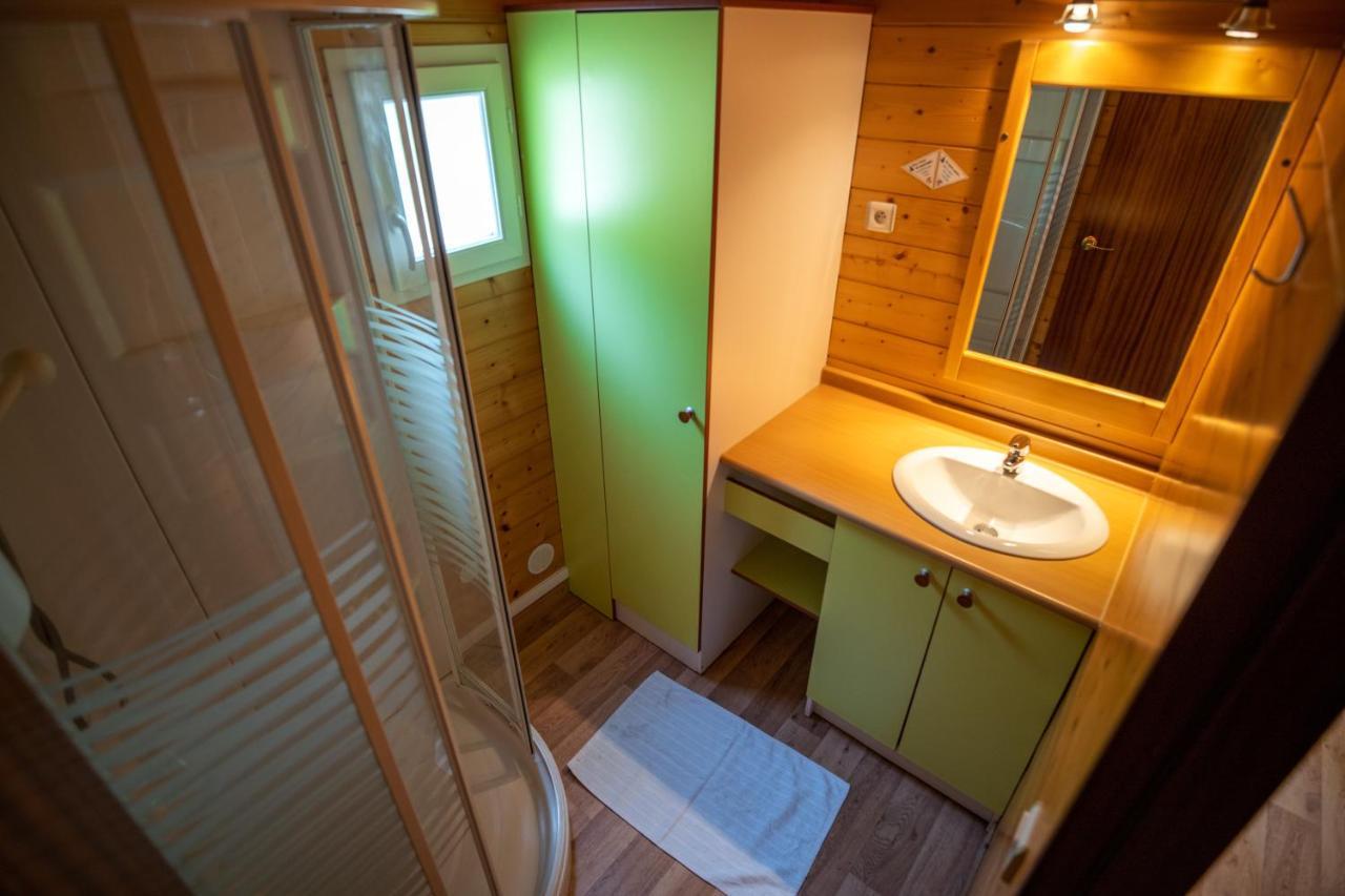 Camping Beau Rivage Navarrenx Exterior photo